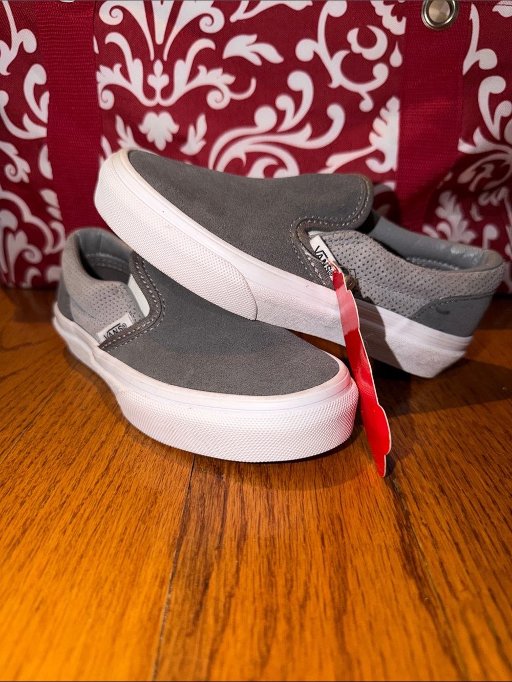 NWT Vans Kids Slip-On Sneakers in Gray and White